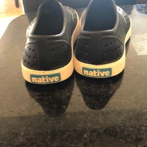 Native shoes kids